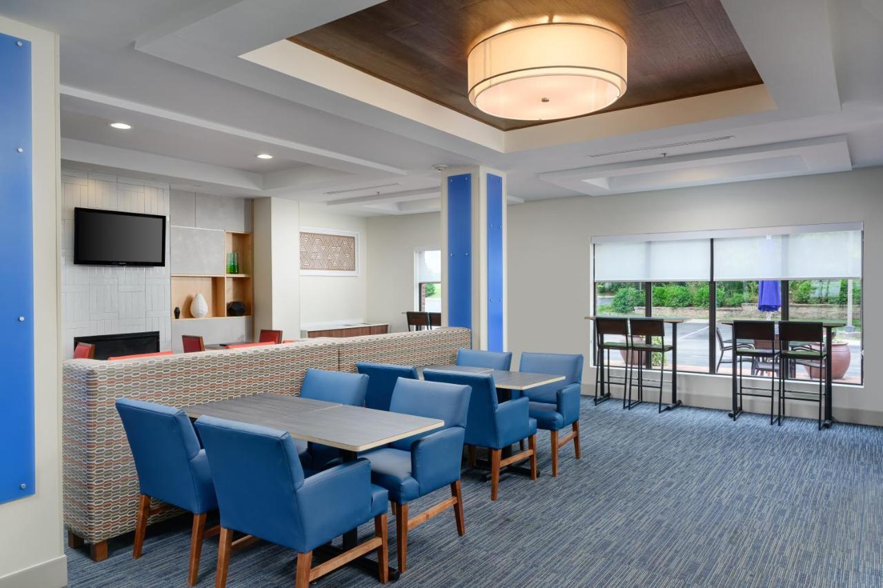 Holiday Inn Express - Tullahoma By Ihg מראה חיצוני תמונה