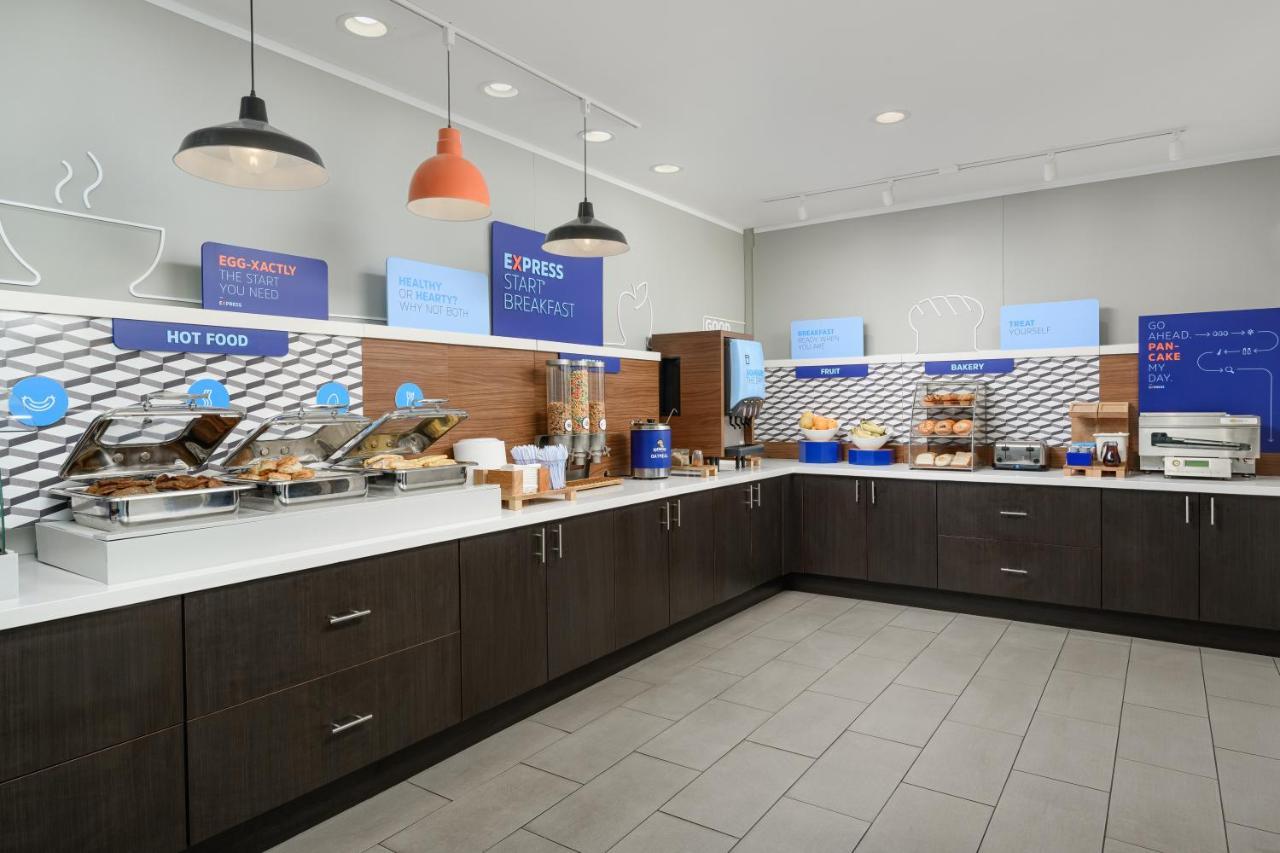 Holiday Inn Express - Tullahoma By Ihg מראה חיצוני תמונה
