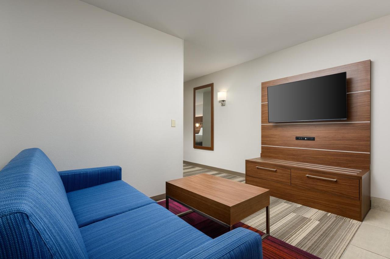 Holiday Inn Express - Tullahoma By Ihg מראה חיצוני תמונה