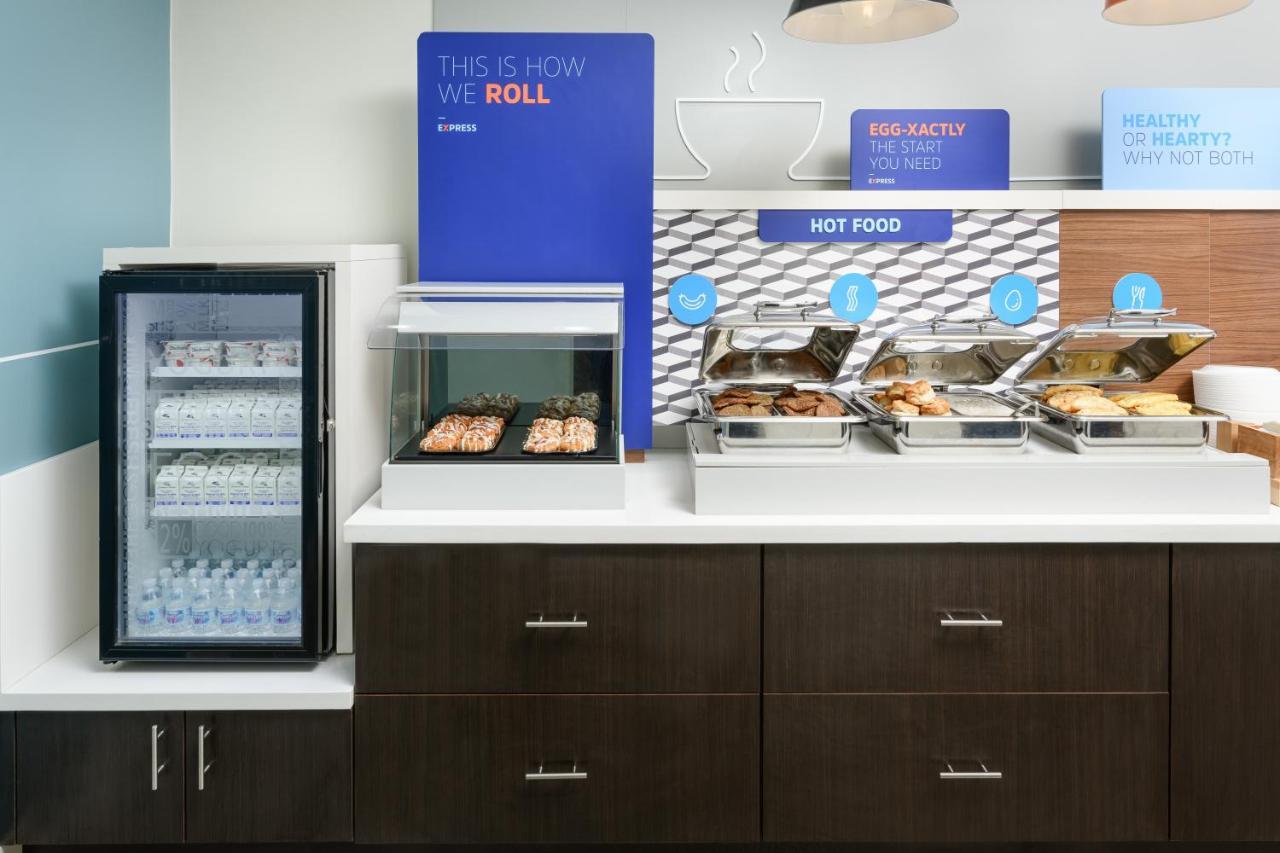 Holiday Inn Express - Tullahoma By Ihg מראה חיצוני תמונה